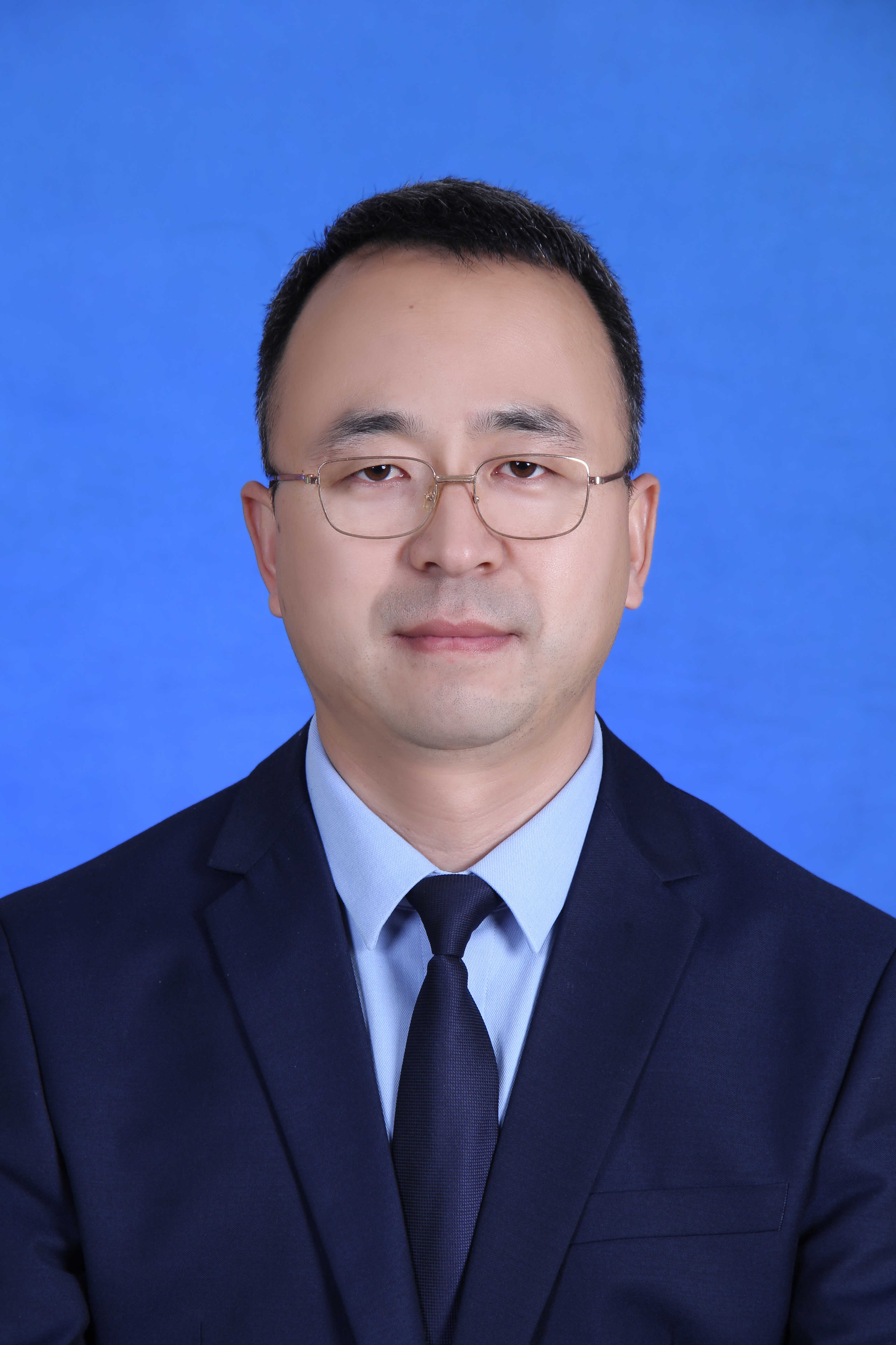 丁伟鹏.jpg